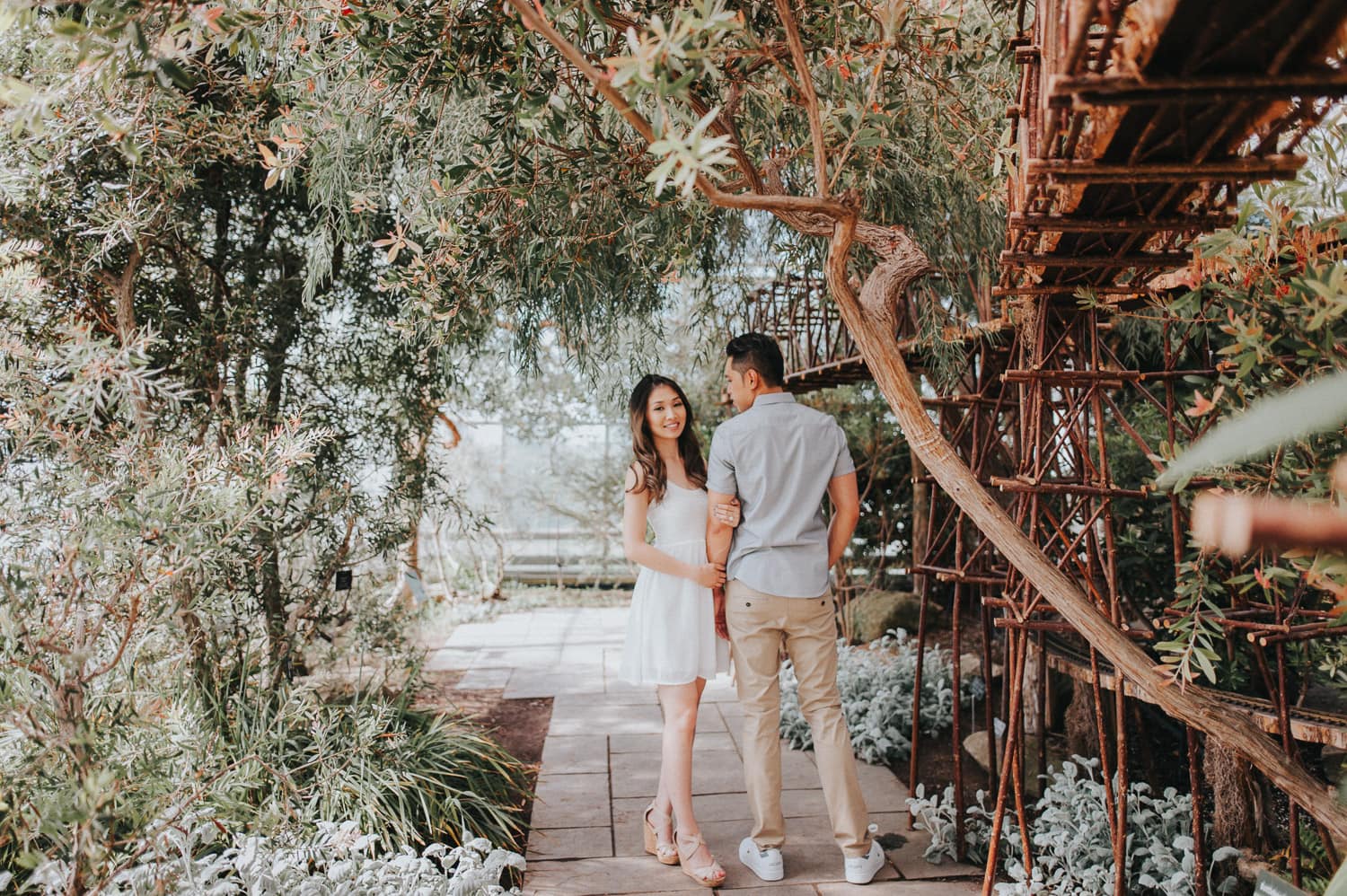 Burlington Royal Botanical Garden Engagement Session 06